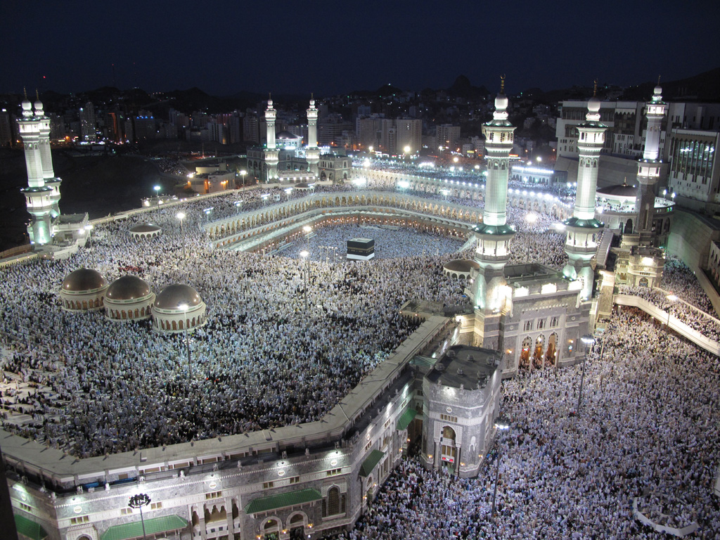كيف تم بناء الكعبة من النبي صلى الله عليه وسلم ومراحل بناء الكعبة