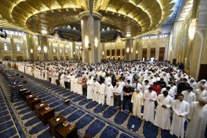 أهمية صلاة الجمعة وما هي تعريفها وما حكمها للرجال والنساء