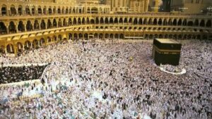 صلاة التراويح في المسجد بالتفصيل